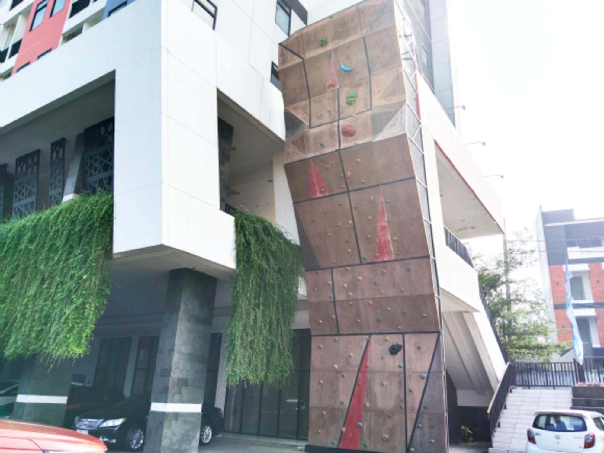 Cordova Suites スマラン エクステリア 写真