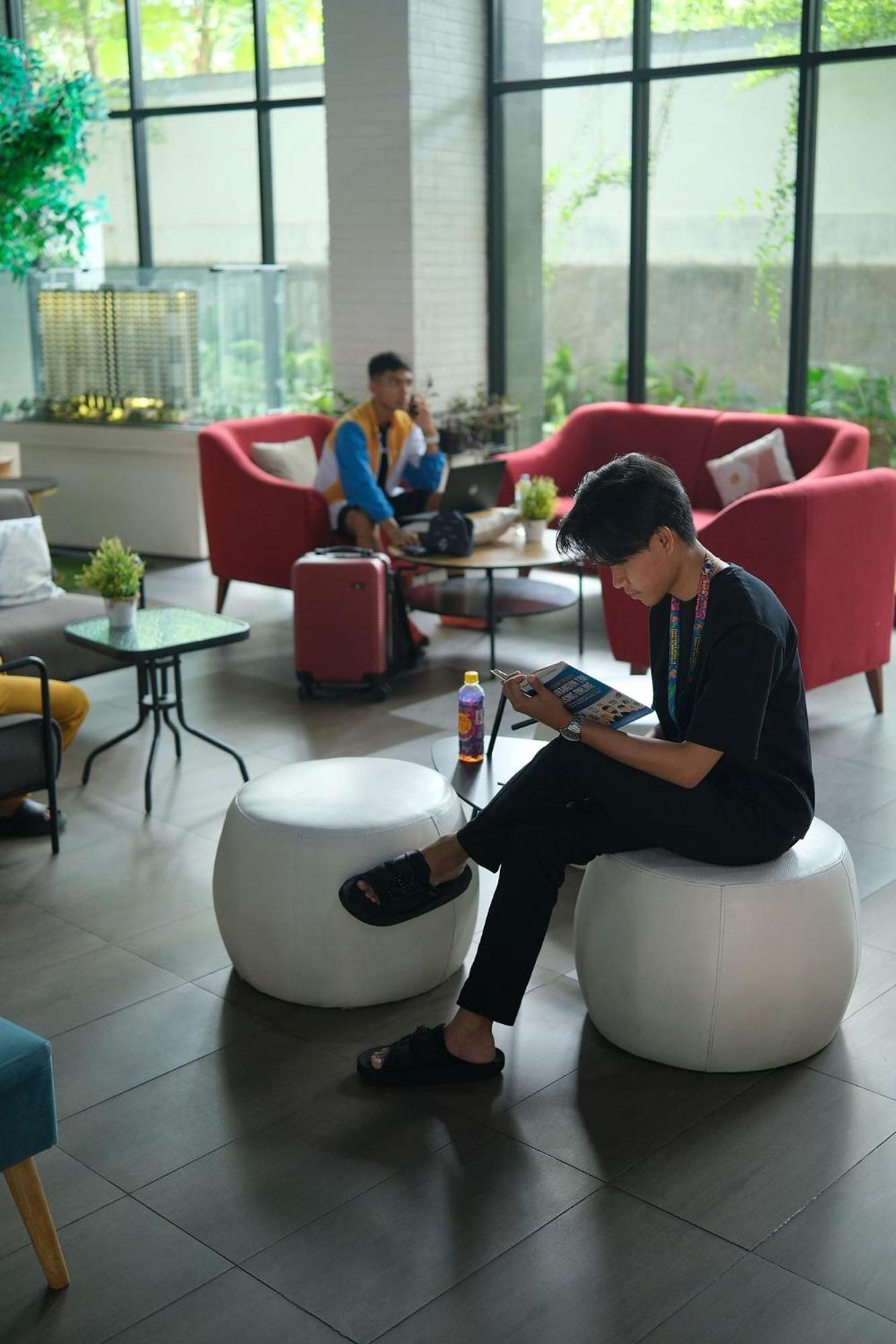 Cordova Suites スマラン エクステリア 写真